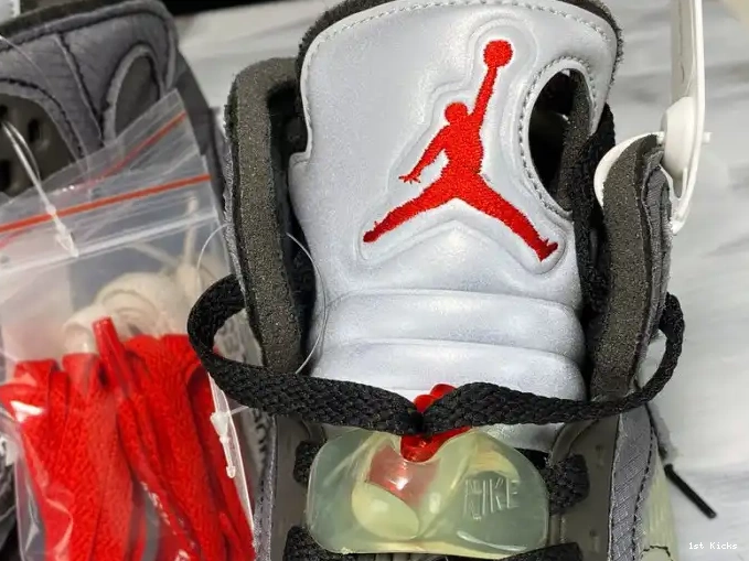 1st Kicks Jordan Black 5 CT8480-001 Off-White x Air 0502
